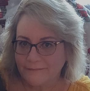 Meet your Posher, Lisha